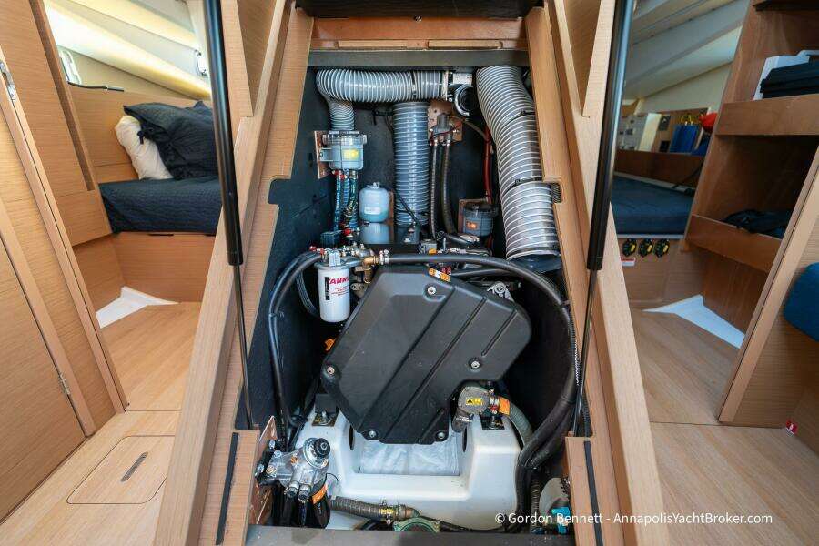 No Regrets 44ft Jeanneau Yacht For Sale