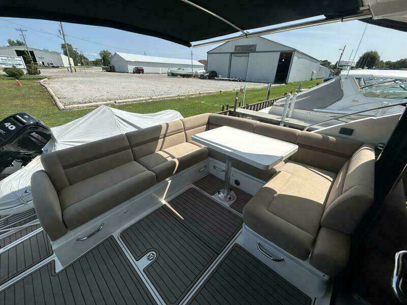 51ft Sea Ray Yacht For Sale