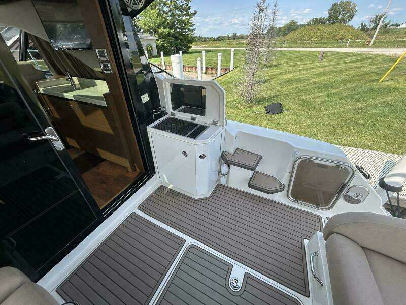 51ft Sea Ray Yacht For Sale