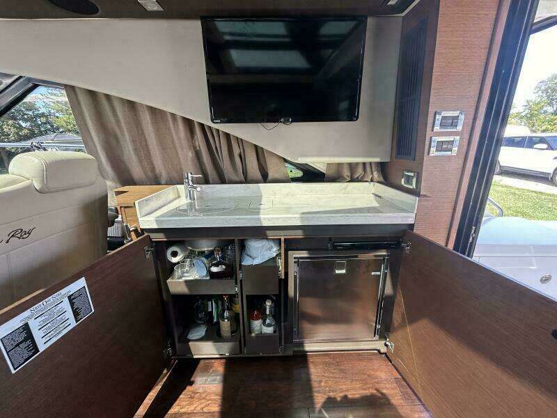 51ft Sea Ray Yacht For Sale