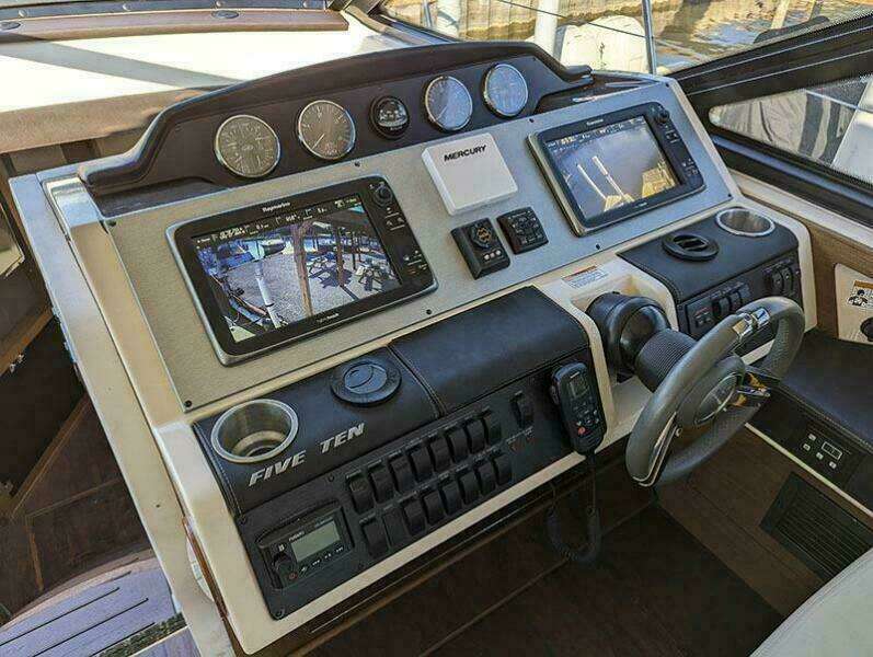 51ft Sea Ray Yacht For Sale
