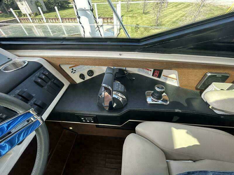 51ft Sea Ray Yacht For Sale
