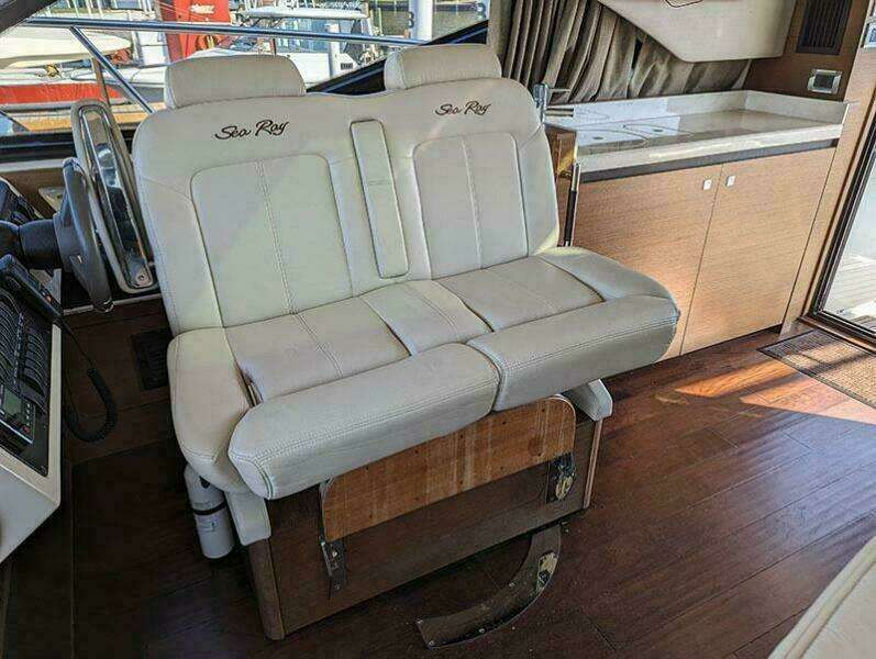 51ft Sea Ray Yacht For Sale