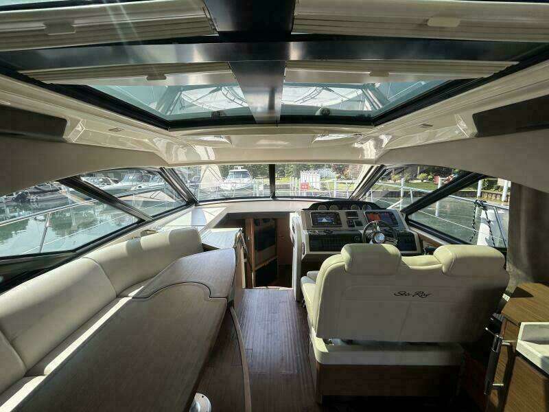 51ft Sea Ray Yacht For Sale
