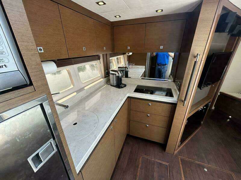 51ft Sea Ray Yacht For Sale
