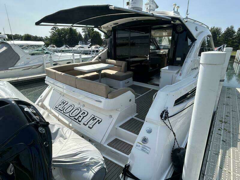 51ft Sea Ray Yacht For Sale
