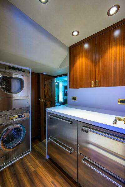 REMY ROO 112ft Westport Yacht For Sale