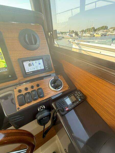 ANIMA GEMELLA 27ft Ranger Tugs Yacht For Sale