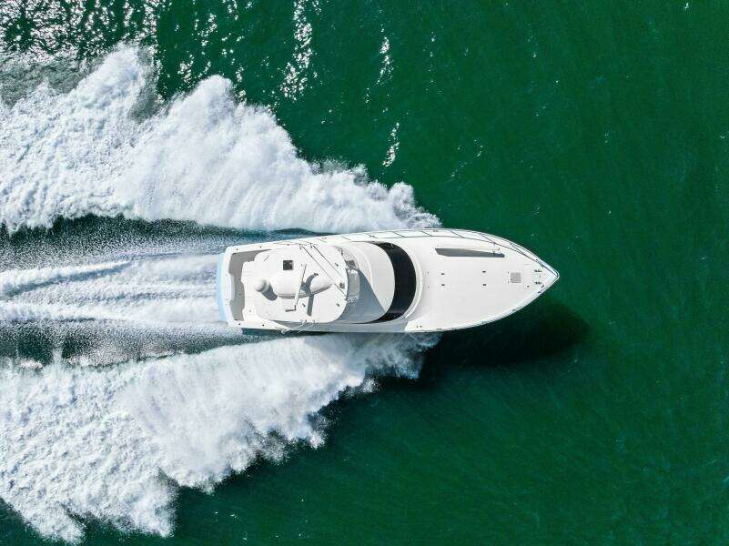 2025 Viking 58 Convertible 