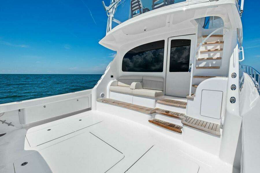 2025 Viking 58 Convertible 