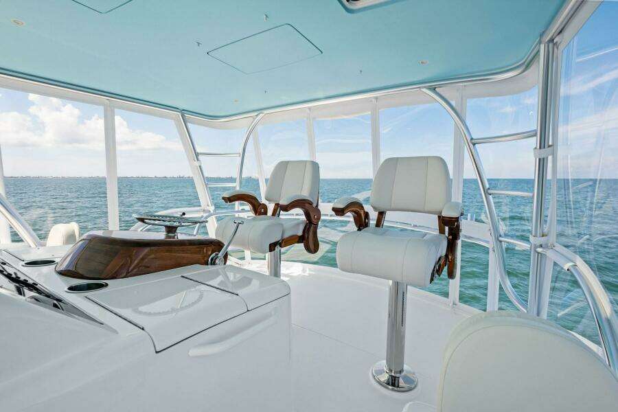2025 Viking 58 Convertible 