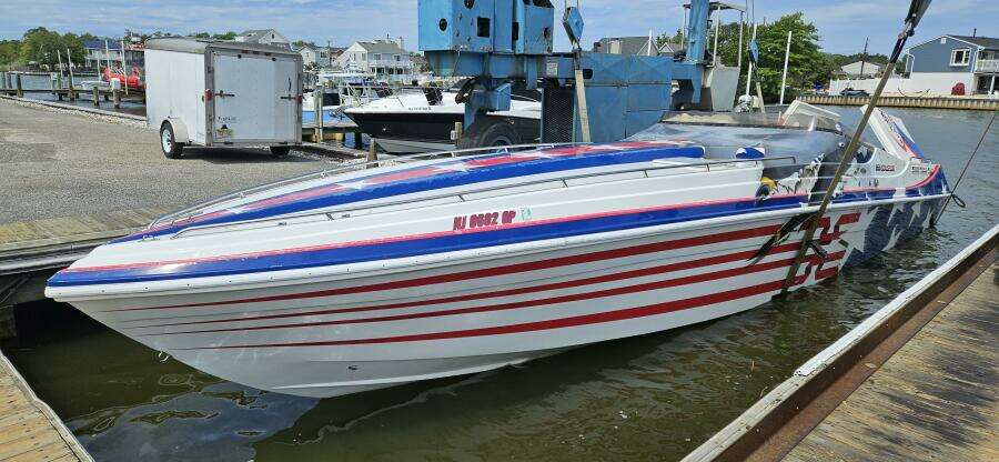 Triple 575 s 46ft Black Thunder Yacht For Sale