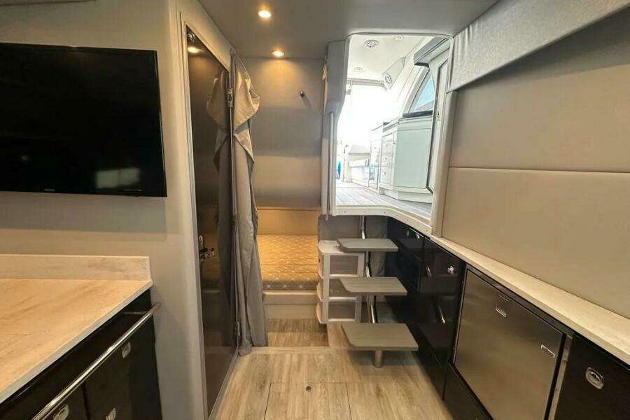 40ft Formula Yacht For Sale