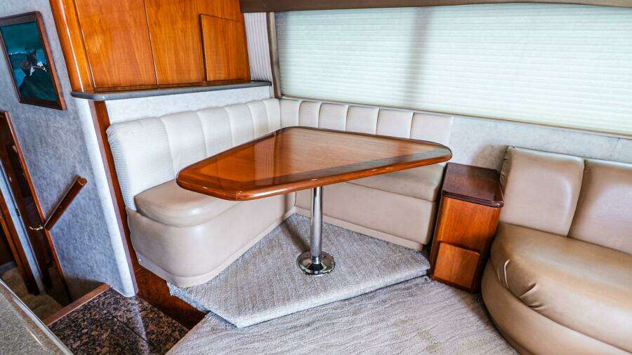 Peeling Drag 42ft Egg Harbor Yacht For Sale