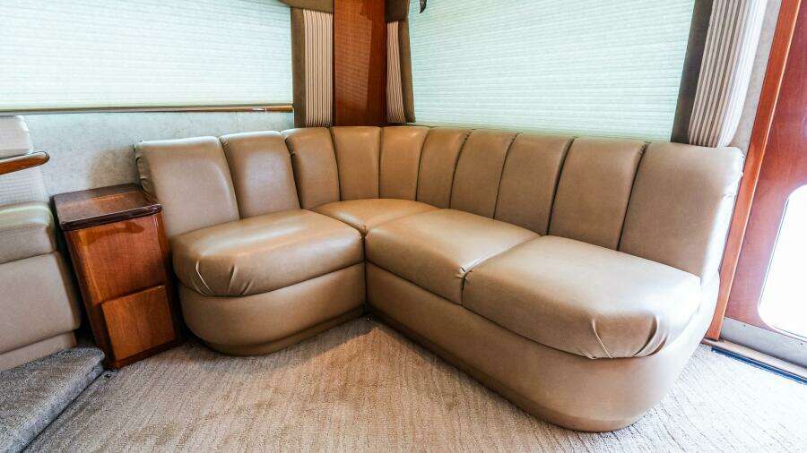 Peeling Drag 42ft Egg Harbor Yacht For Sale