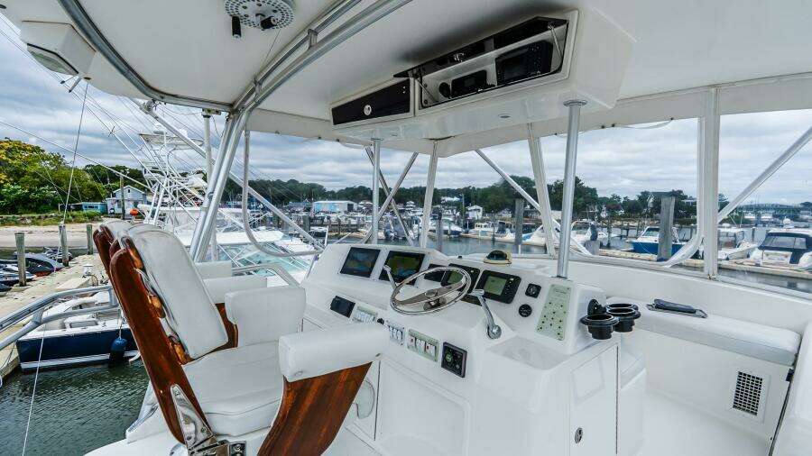 Peeling Drag 42ft Egg Harbor Yacht For Sale