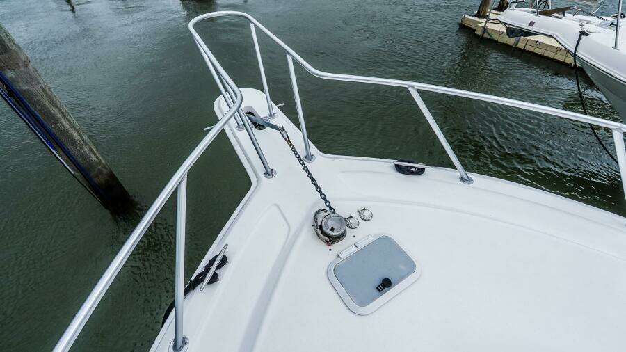 Peeling Drag 42ft Egg Harbor Yacht For Sale