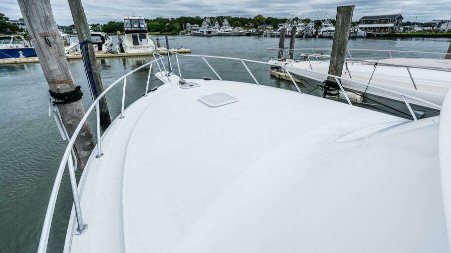 Peeling Drag 42ft Egg Harbor Yacht For Sale