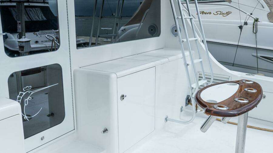 Peeling Drag 42ft Egg Harbor Yacht For Sale