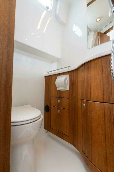 Stock 5 32ft Targa Yacht For Sale