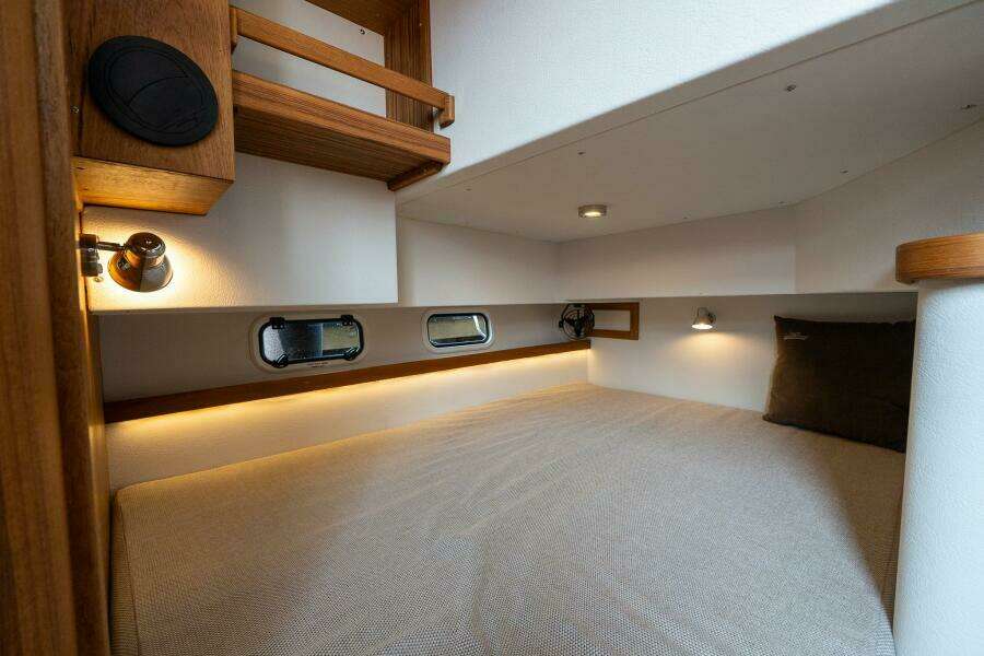 Stock 5 32ft Targa Yacht For Sale