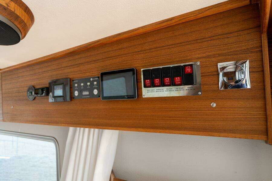 Stock 5 32ft Targa Yacht For Sale