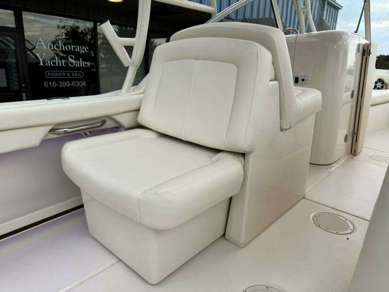 25ft Grady White Yacht For Sale