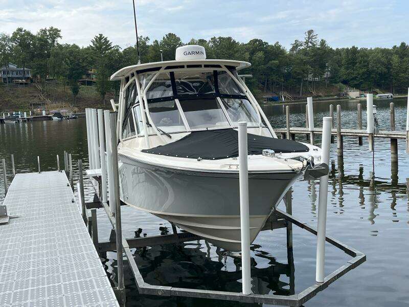 25ft Grady White Yacht For Sale