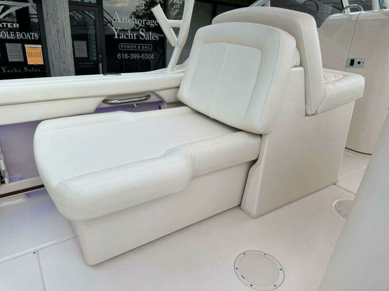 25ft Grady White Yacht For Sale