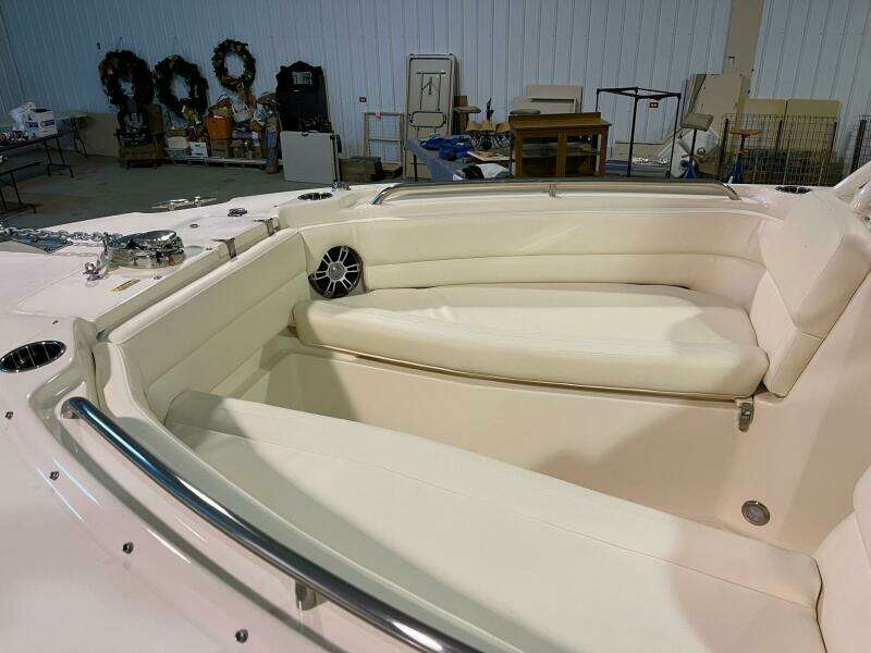 25ft Grady White Yacht For Sale