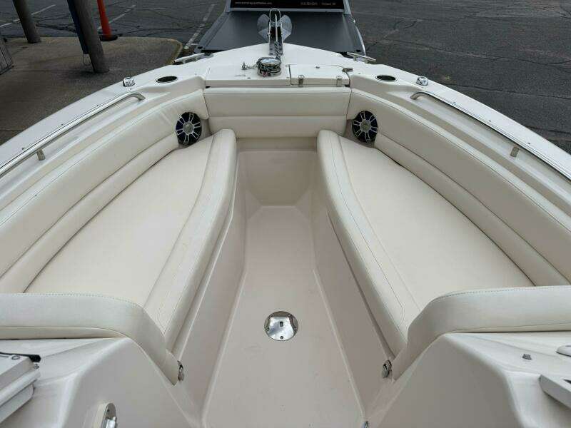 25ft Grady White Yacht For Sale