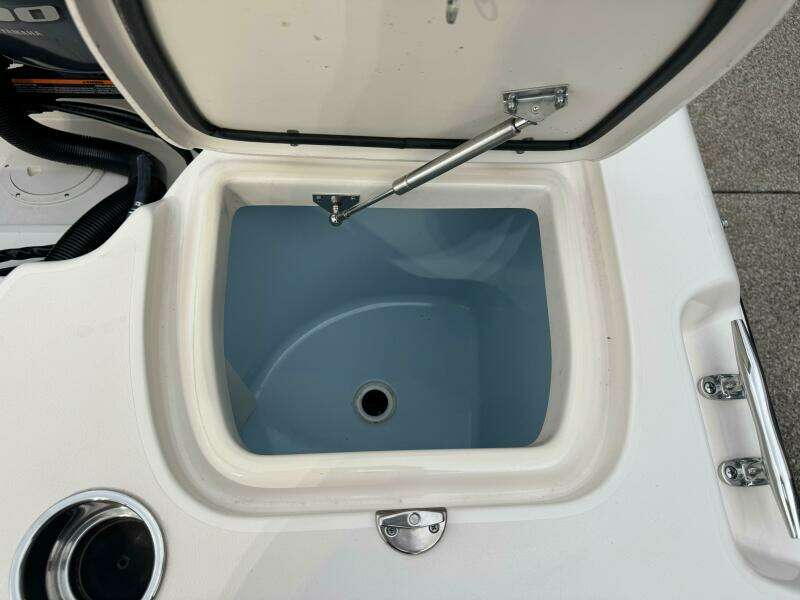 25ft Grady White Yacht For Sale