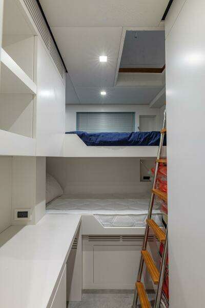 CIAO 80ft Pershing Yacht For Sale
