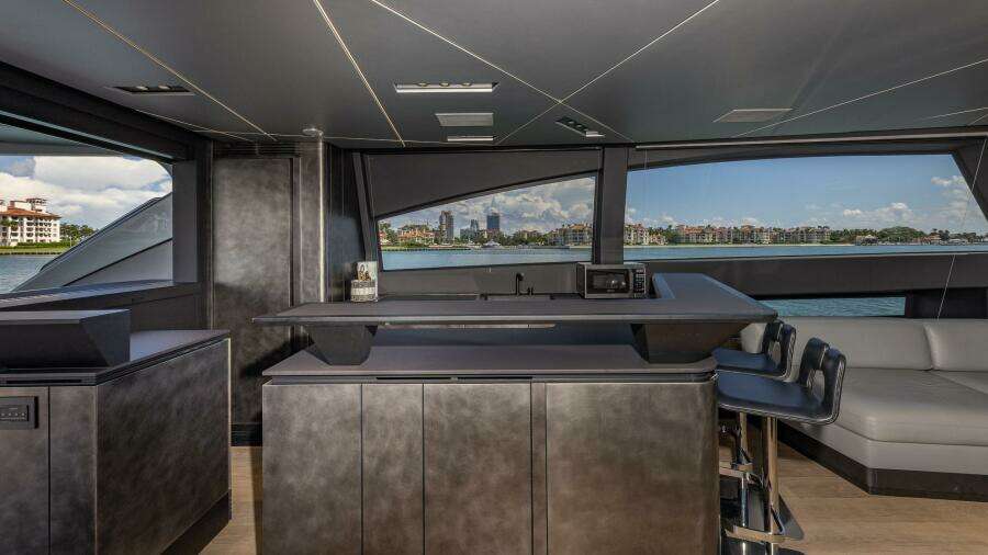 CIAO 80ft Pershing Yacht For Sale
