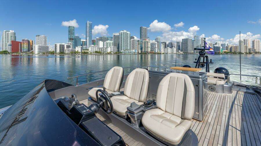 CIAO 80ft Pershing Yacht For Sale
