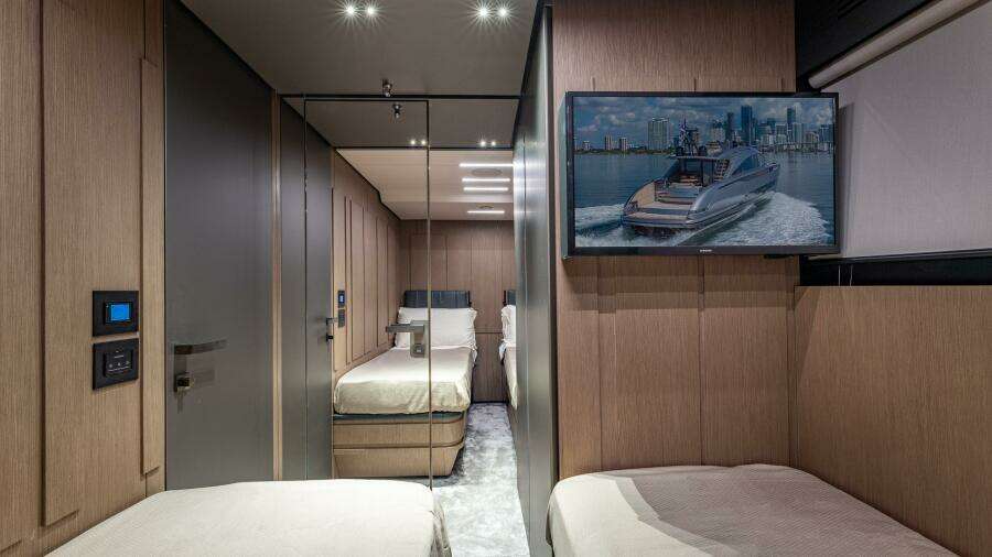 CIAO 80ft Pershing Yacht For Sale