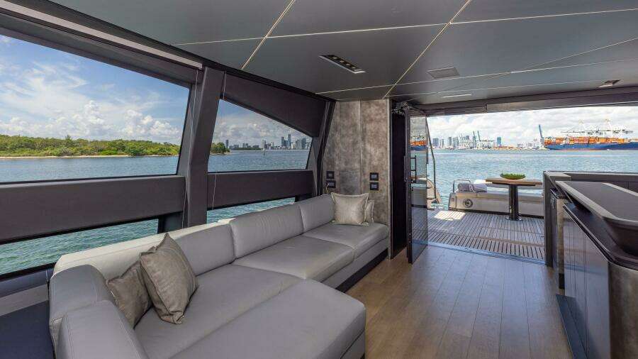 CIAO 80ft Pershing Yacht For Sale
