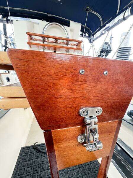 DELICIA 40ft Island Packet Yacht For Sale