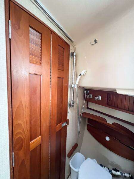 DELICIA 40ft Island Packet Yacht For Sale
