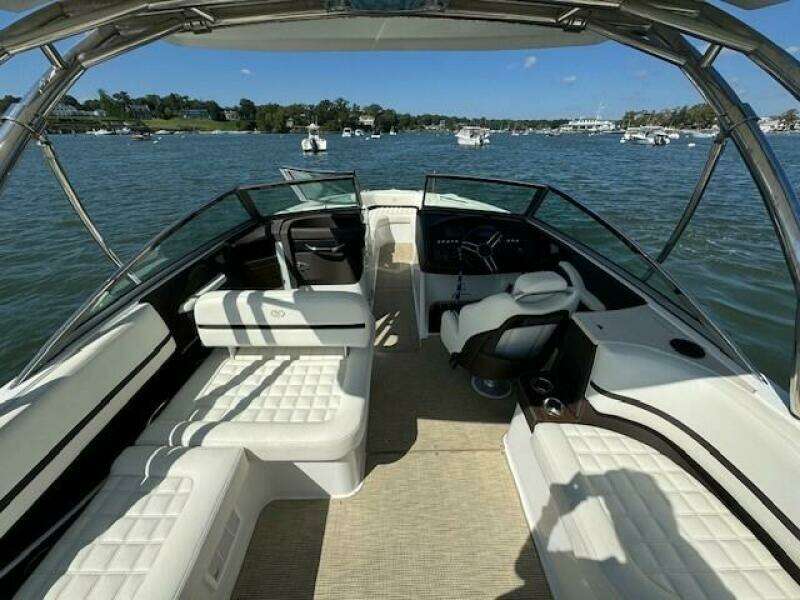 27ft Cobalt Yacht For Sale