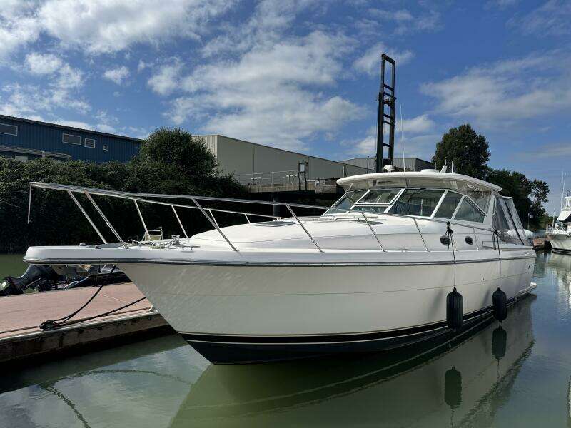 40ft Tiara Yachts Yacht For Sale