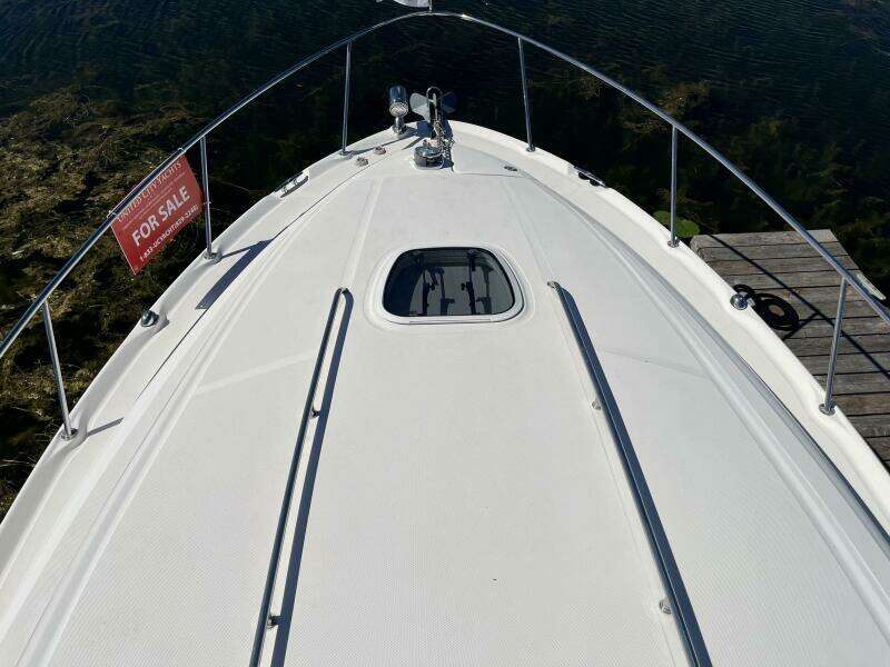 Loaded Miles 34ft Sea Ray Yacht For Sale