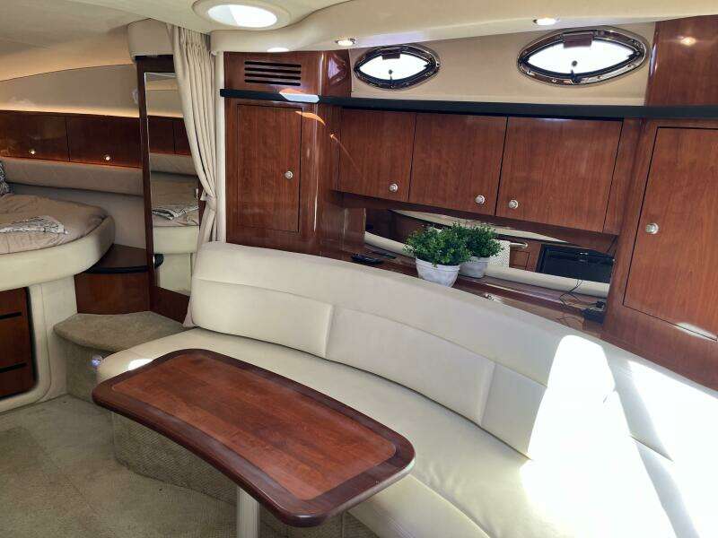 Loaded Miles 34ft Sea Ray Yacht For Sale