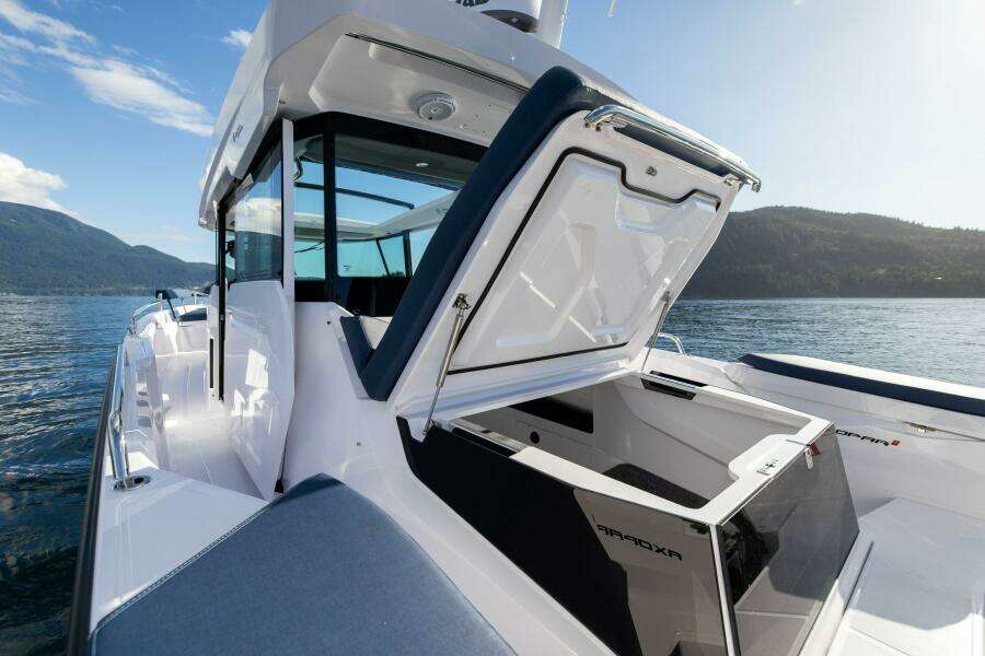 29ft Axopar Yacht For Sale