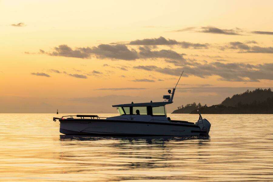29ft Axopar Yacht For Sale