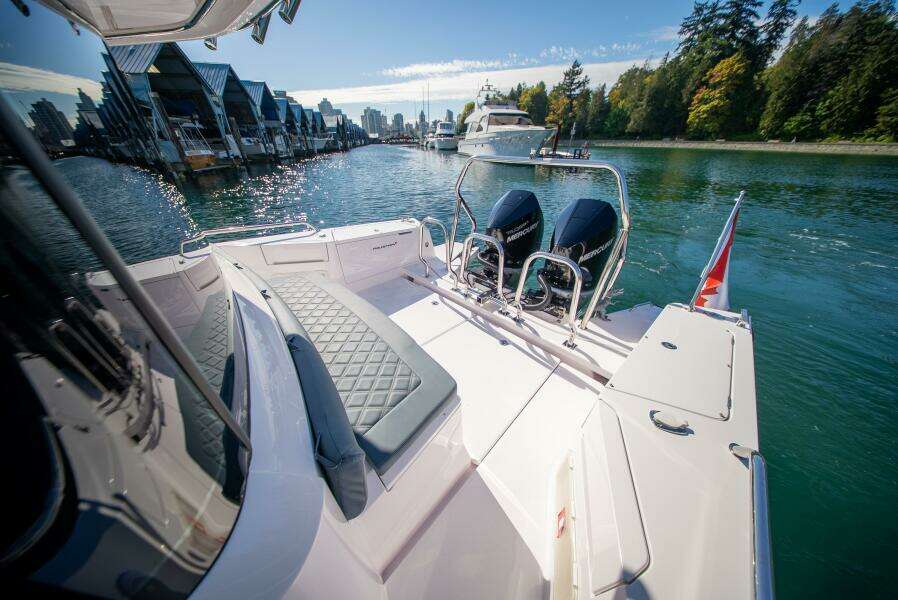 37ft Axopar Yacht For Sale