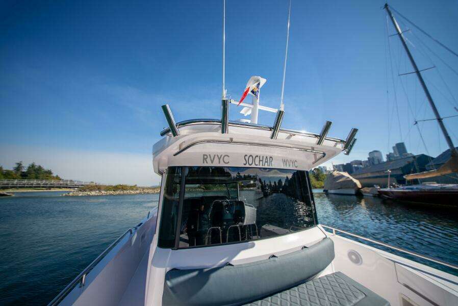 37ft Axopar Yacht For Sale