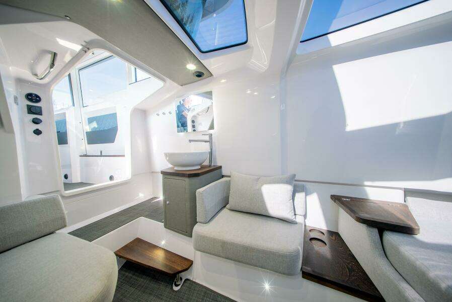 37ft Axopar Yacht For Sale