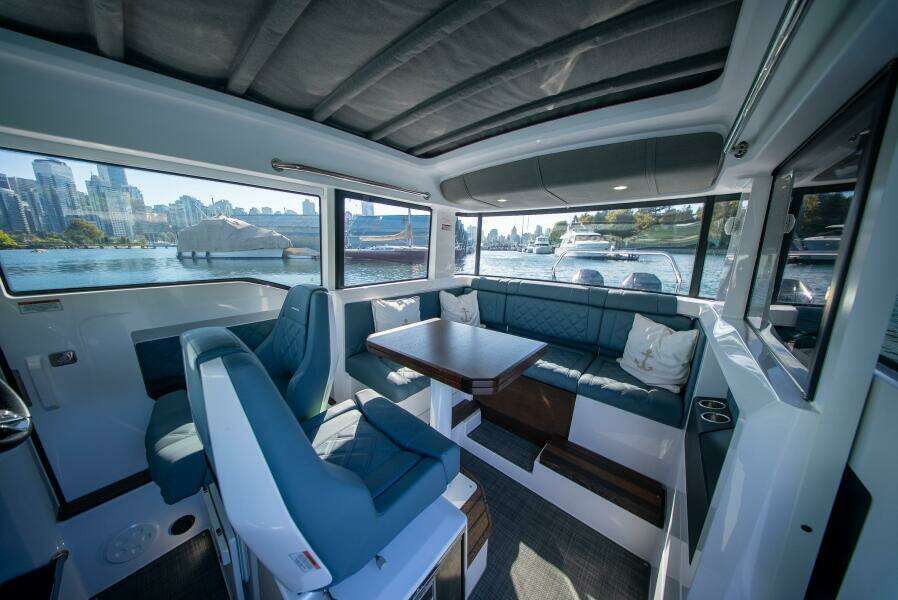 37ft Axopar Yacht For Sale