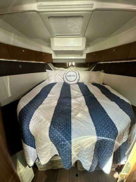34ft Jeanneau Yacht For Sale